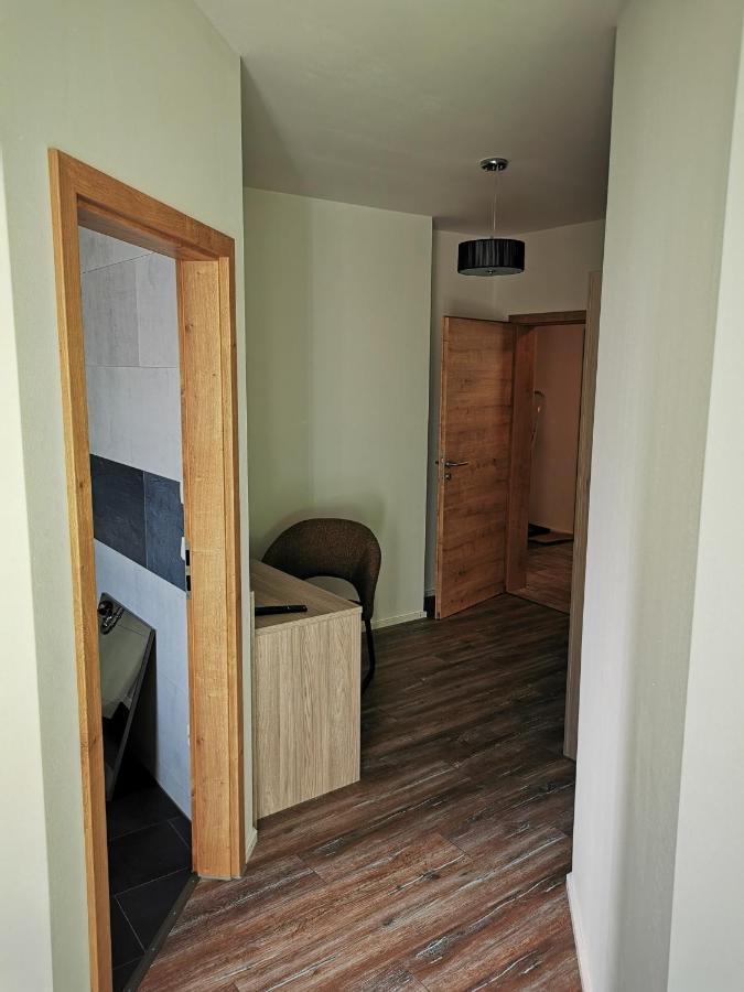 Pension Unterm Schlossturm Haag in Oberbayern Екстериор снимка