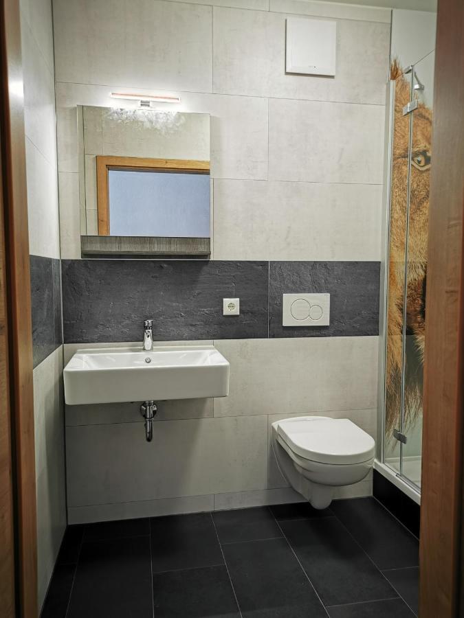 Pension Unterm Schlossturm Haag in Oberbayern Екстериор снимка